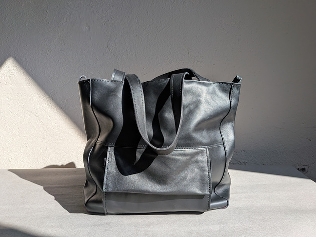 torby na ramię Czarna skórzana torba ze skóry naturalnej z kieszonką