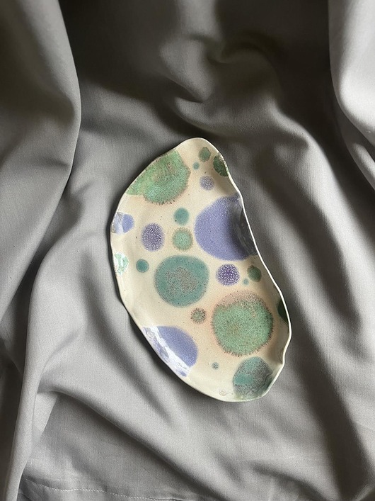 patery i talerze Talerz ceramicny Dots1