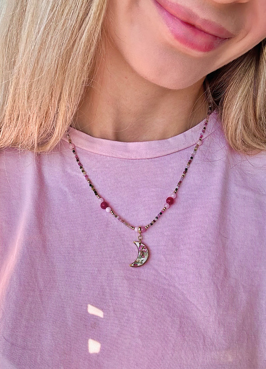 korale Naszyjnik z kolorowymi turmalinami i księżycem z kwiatami