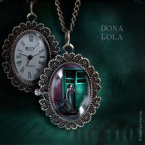 Dona Lola - naszyjnik zegarek Ewa Saj Fotografie