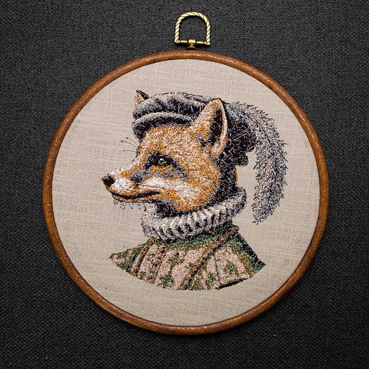 Ozdoby na ścianę Sir Foxley,  haft w oprawie 20 cm