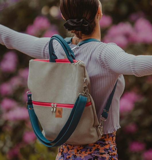 plecaki Kolorowy plecak / torba 2 w 1 z nubuku tapicerskiego
