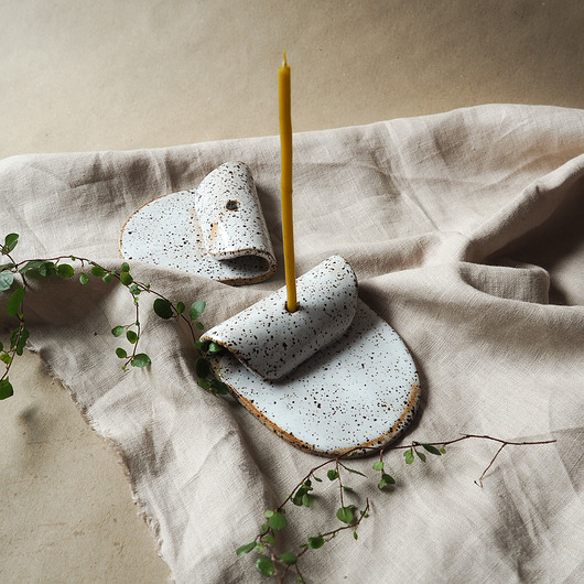 Podstawki pod kadzidełka Świecznik z kolekcji FRECKLES