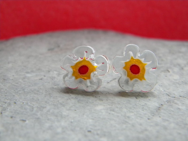 kolczyki wire wrapping Żółty środek - kwiatki    - sztyfty