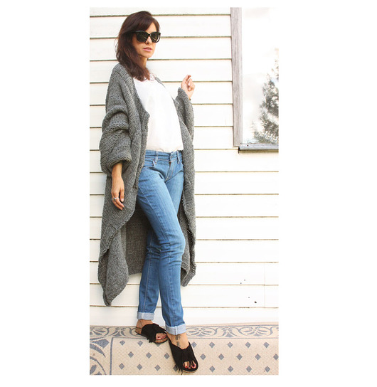Szary sweter  z wełną oversize handmade Mademoiselle Patrini