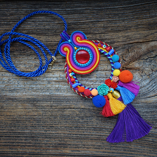 wisiory Pulo-  etniczny naszyjnik Soutache