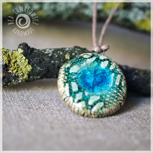 wisiory Turkusowy wisior ceramiczny SEAGLASS, naszyjnik z duszą