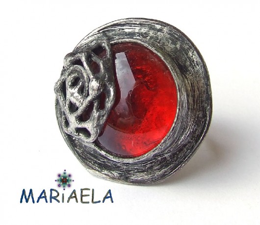 RÓŻYCZKA MARIAELA