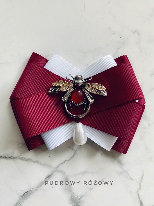 broszki Brosza z cudnym Owadem z perłą i bordowym kamieniem    New Jesień