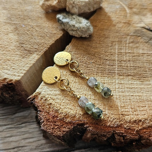 kolczyki z kamieniami Kolczyki z kwarcem i frenitem