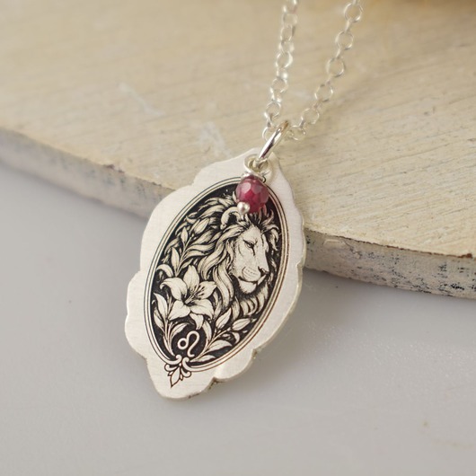 wisiory Znaki Zodiaku - Lew - srebrny medalion