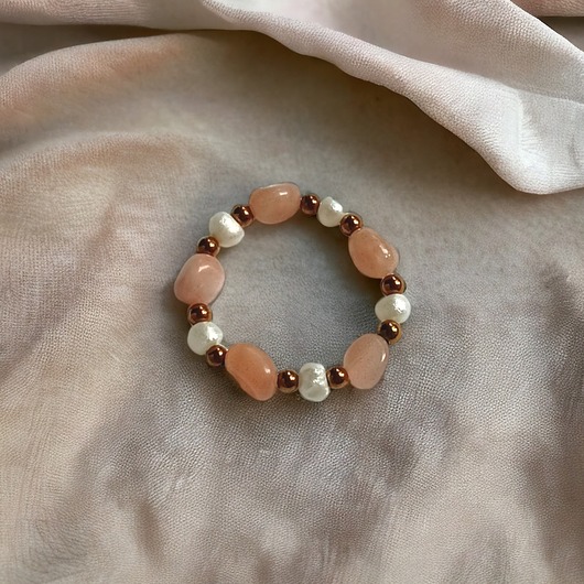 pierścionki elastyczne Pierścionek elastyczny: kamień słoneczny i perły