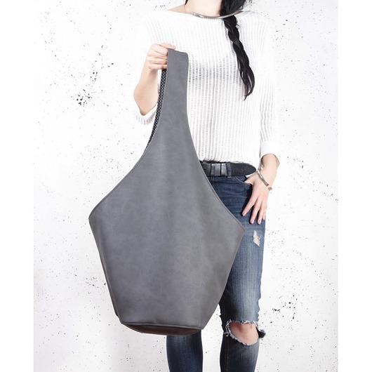 Short Boogi Bag grafitowa / torebka hobo / boho hairoo