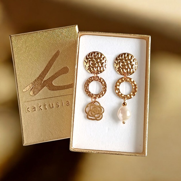 kolczyki z kamieniami Asymetryczne kolczyki z perłą : wyjątkowy prezent PREMIUM