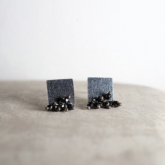kolczyki srebrne YASI - srebro i spinel