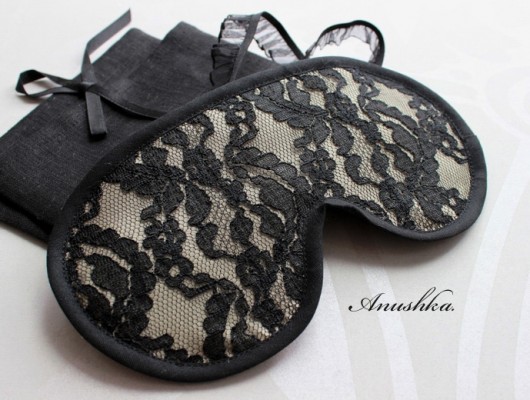 Lace and Beige ANUSHKA