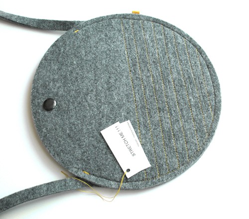 na zamówienie felt label
