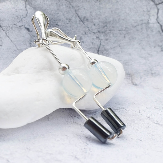 klipsy SREBRNE KLIPSY z opalem i hematytem nowoczesne i unikatowe