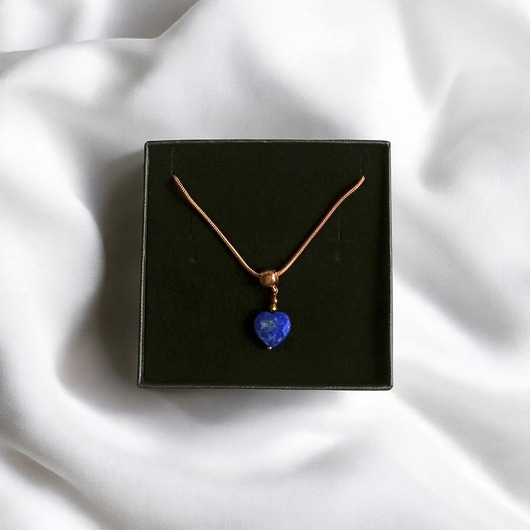 chokery Uroczy naszyjnik: serduszko LAPIS LAZULI : wyjątkowy prezent