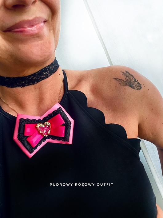 broszki Kolekcja  LOVE Brosza z nowoczesnym  sercem ART