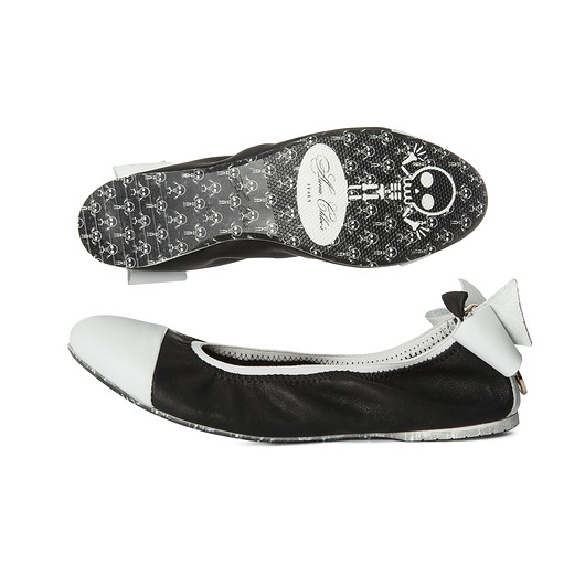 BlackWhite Skulls Si Haute Fashion