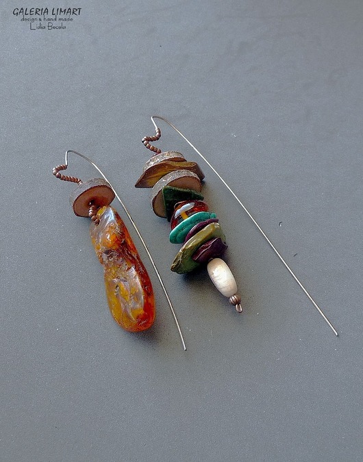kolczyki wire wrapping Autorskie designerskie zakręcone niezwykłe kolczyki handmade bursztyn