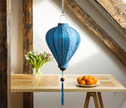 Lampion z jedwabiu, abażur Diamond, błękitny Orientstation