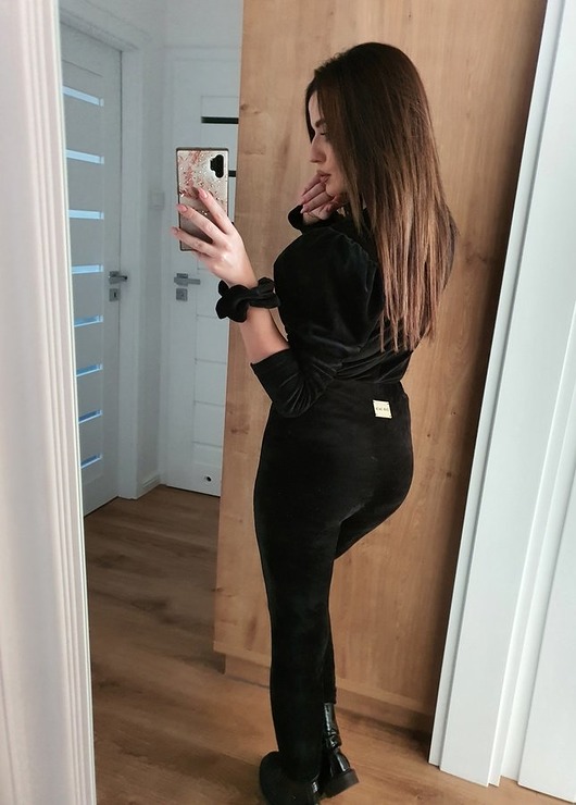 Welurowe legginsy z ozdobną blaszką OOH LA LA