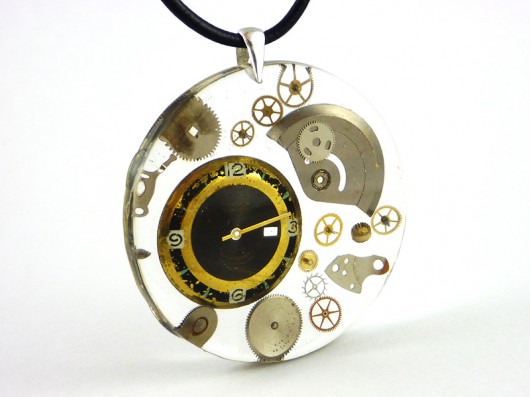 Steampunkowy wisior  Scradeus