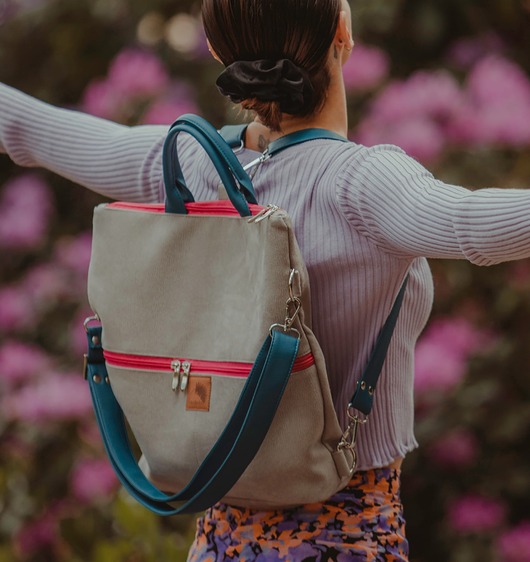 plecaki Kolorowy plecak / torba 2 w 1 z nubuku tapicerskiego