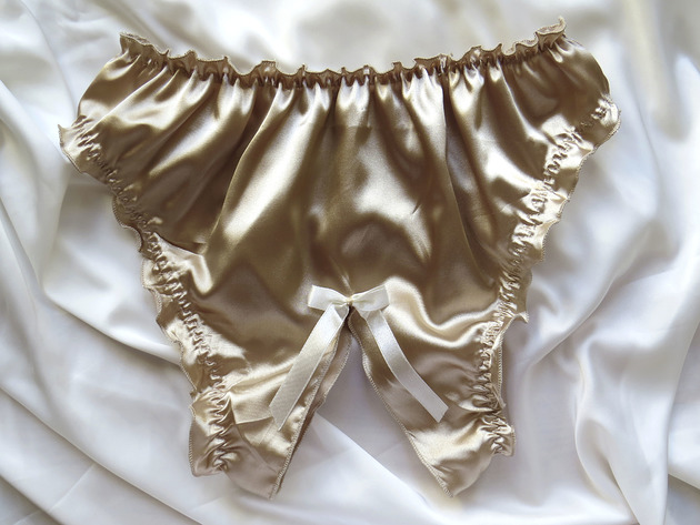 majtki damskie Majtki satynowe z dziurką Seksowne złote