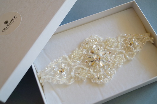 Podwiązka ślubna ,koronkowa podwiązka ślubna Bridesline