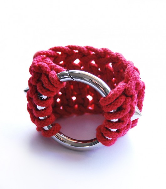Golden Ring Punknitted Red Roboty Ręczne