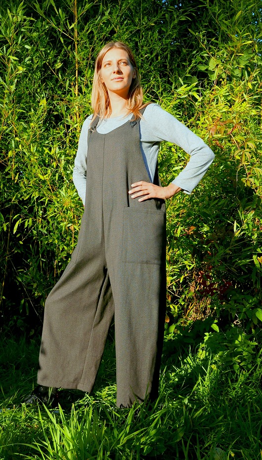 kombinezony damskie Spodnie ogrodniki z ciemnoszarego tweedu