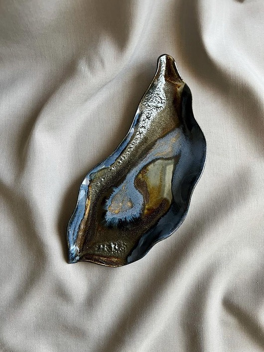 Podstawki pod kadzidełka Ceramiczna muszla Czarna Perła 4