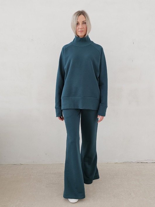 komplety damskie Kanani komplet spodnie dzwony i bluza z golfem butelkowy zielony