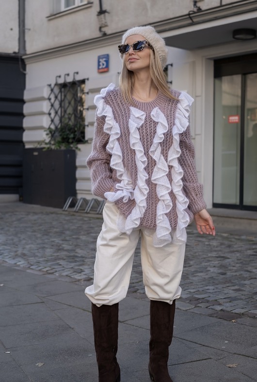 swetry damskie  Sweter Eulalia  dostępny od ręki