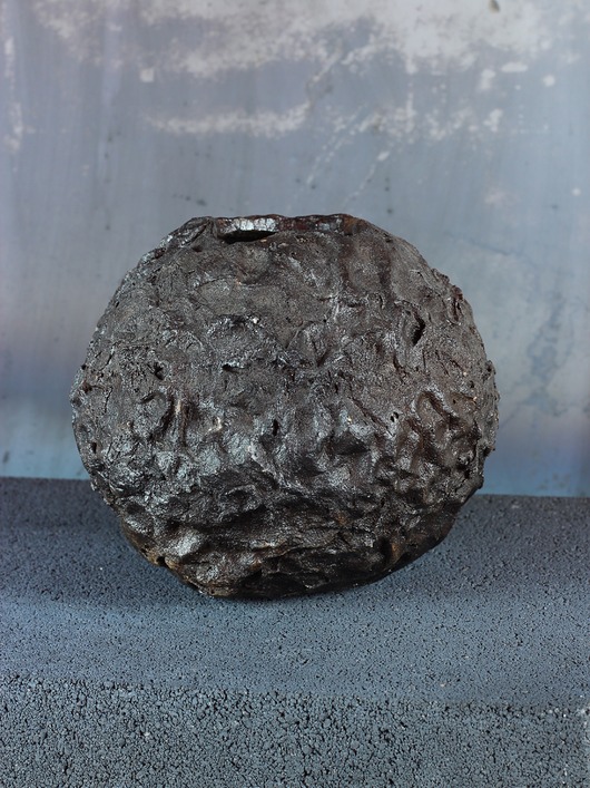 wazony Wazon ceramiczny "Bazaltowy oddech"