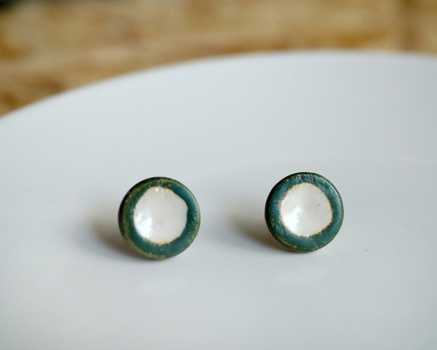 Zielone kolczyki ceramiczne ring Wytwornia Bakcyl