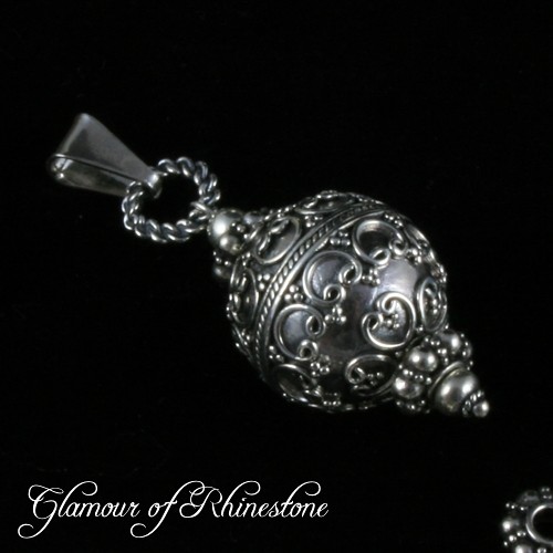 Antique... lacroix