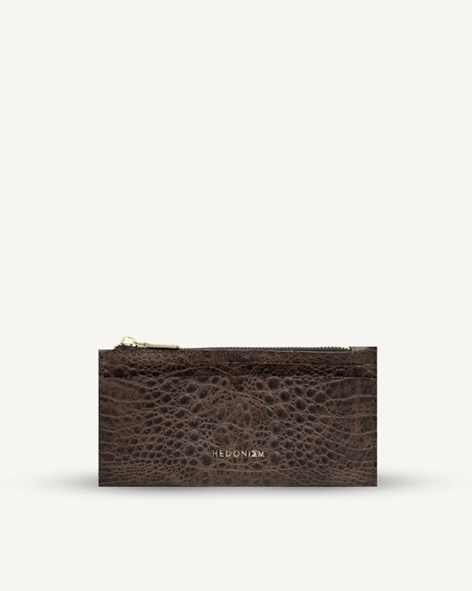 portfele damskie Portfel "V" czekoladowa skóra tłoczona na wzór krokodyla, cztery kolory
