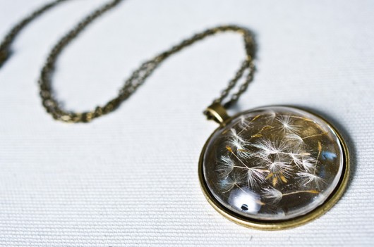 Okrągły naszyjnik z żywicy So Jewelry