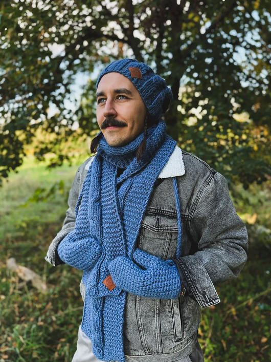 tuby i kominy Męski szal MERINO Ciemny niebieski szalik