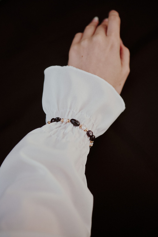 bransoletki z kamieni naturalnych Ciężka bransoleta z ganatów i pereł