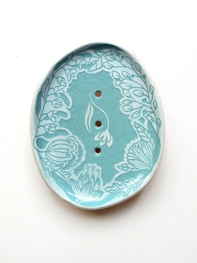 mydelniczki Mydelniczka ceramiczna z delikatnym, koronkowym wzorem