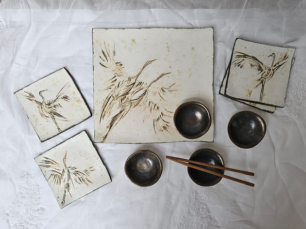 patery i talerze Ceramiczny zestaw do sushi dla 4 osób Żurawie