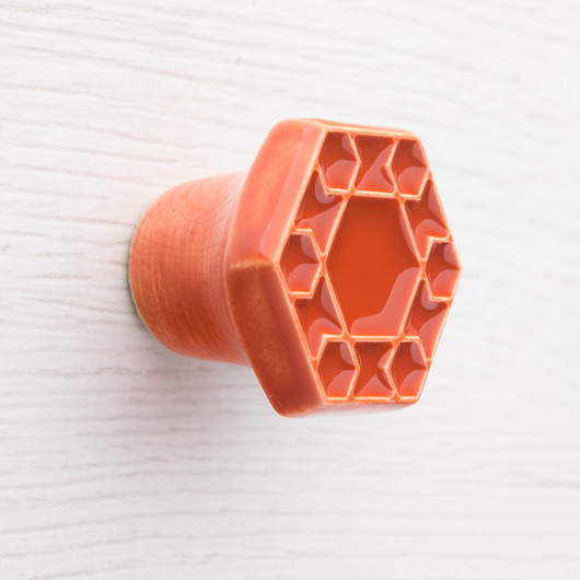 gałki do mebli Gałka do mebli pomarańczowo-brązowa, wz.6