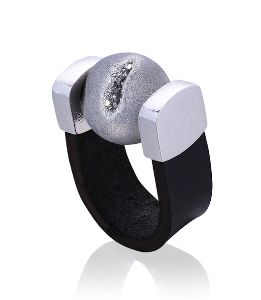 Agate Druzy Grey Ring in Silver Joccos Design