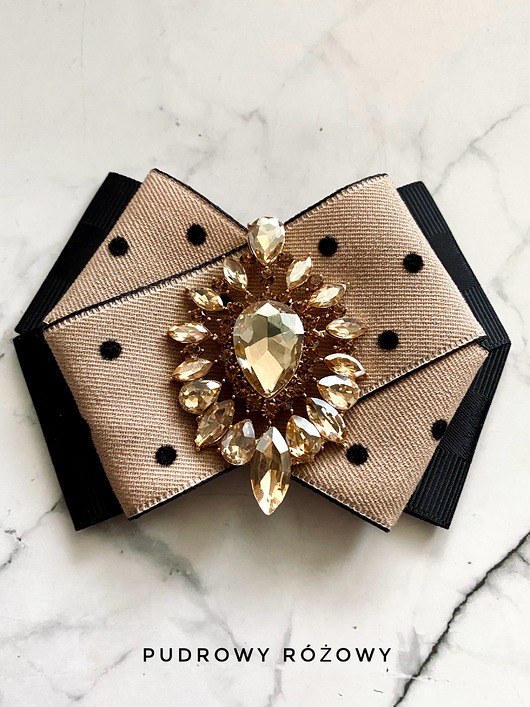 broszki Brosza z cudownym szampańskim kryształem new