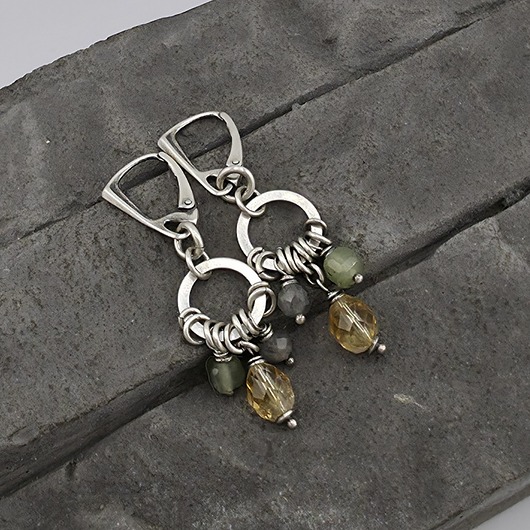 kolczyki z kamieniami Kolczyki cytryn, frenit, labradoryt